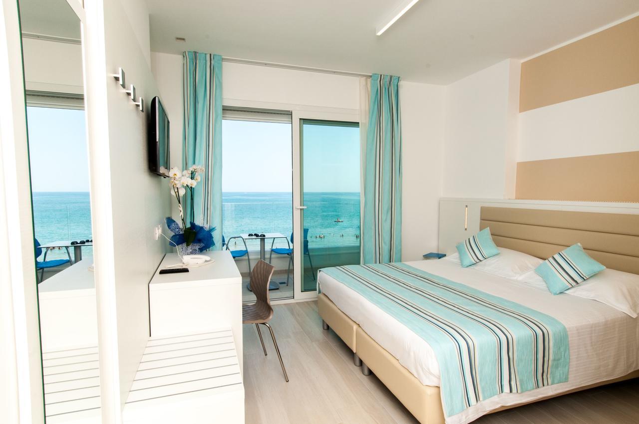 Lungomare Relax Residence 미사노아드리아티코 외부 사진