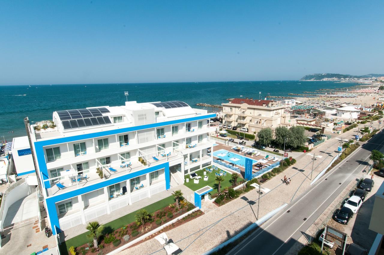 Lungomare Relax Residence 미사노아드리아티코 외부 사진
