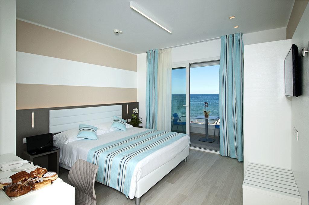 Lungomare Relax Residence 미사노아드리아티코 외부 사진